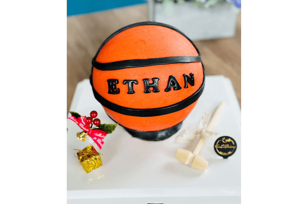 Basketball Smash Cake