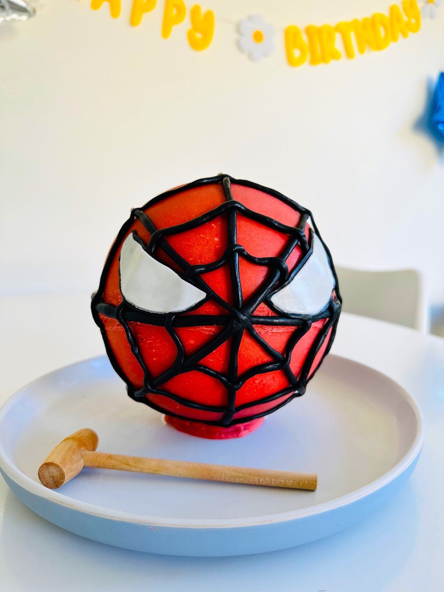Spiderman Smash Cake (6/8" - $120/180)